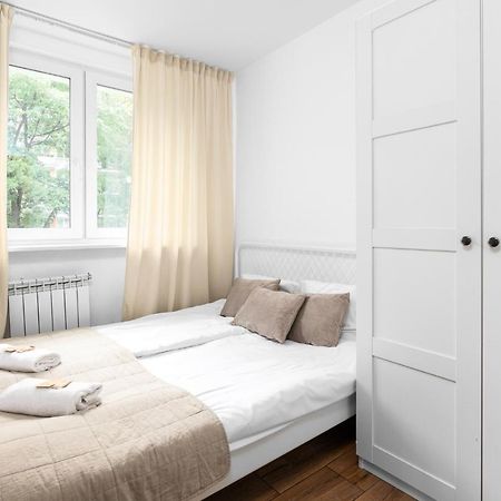 Warsaw Concierge Waszyngtona Park Apartment Bagian luar foto